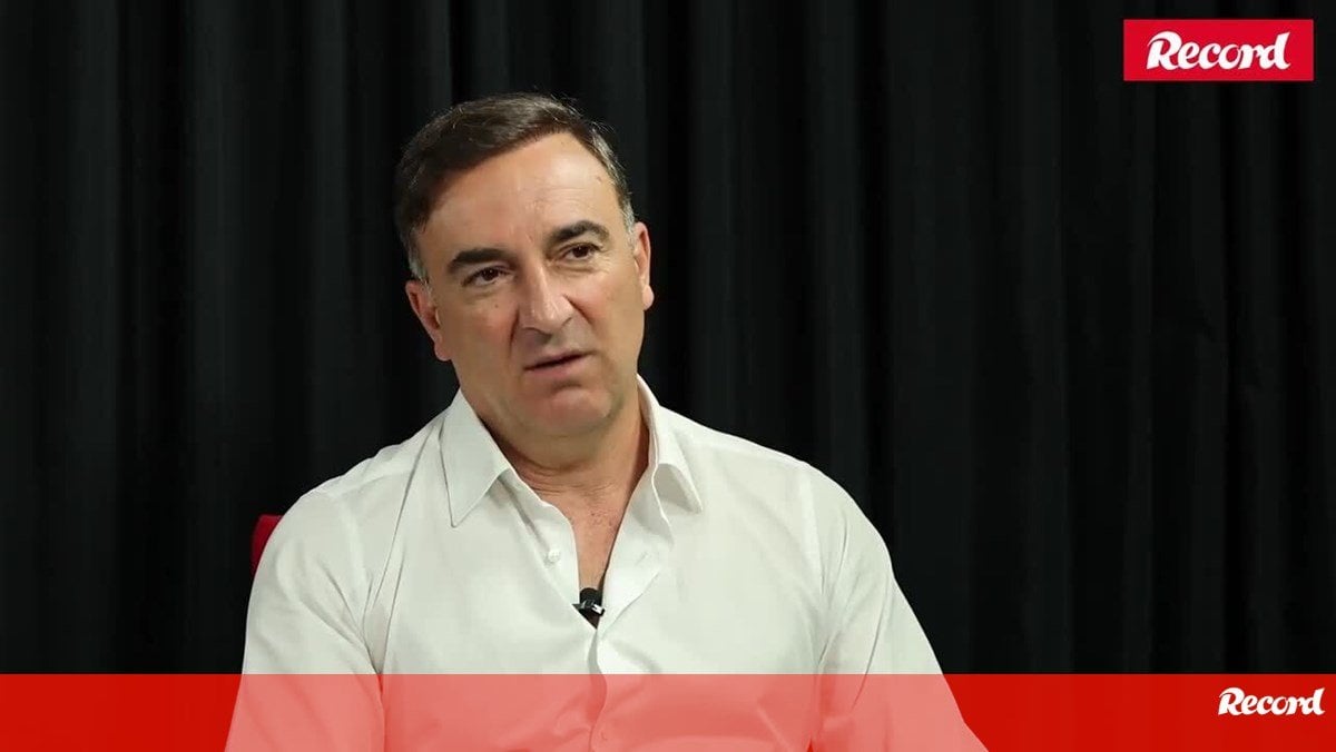 Carvalhal defende percentagem da venda de jogadores para os treinadores: «Com o dinheiro de Rio Ave, Sp. Braga e Celta já estava rico»