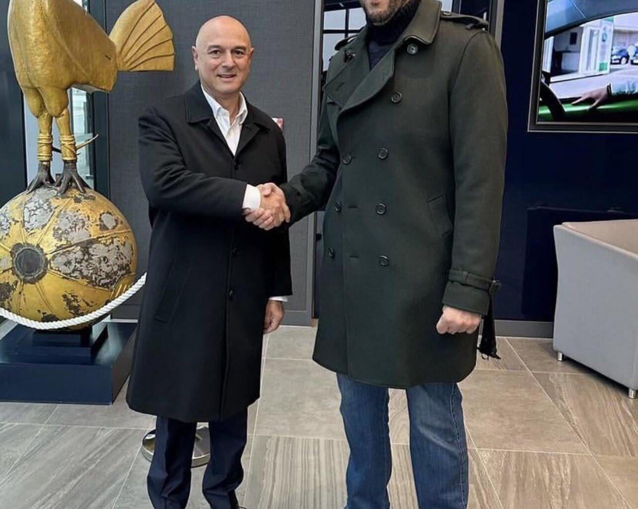 What’s Joselu doing at Spurs?