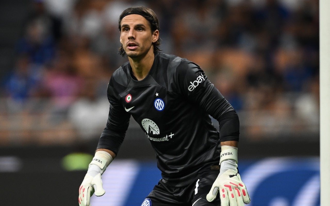 [Di Marzio] Yann Sommer failed to stay on the pitch during the friendly against Denmark due to an ankle injury. A injury that therefore appears more serious than expected for the Inter goalkeeper, who has to leave the national team to take medical exams in Italy. For now Audero will replace Sommer.
