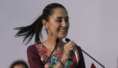Au Mexique, Claudia Sheinbaum mise sur l’héritage d’« AMLO », l’écologie et le féminisme pour lancer sa campagne présidentielle