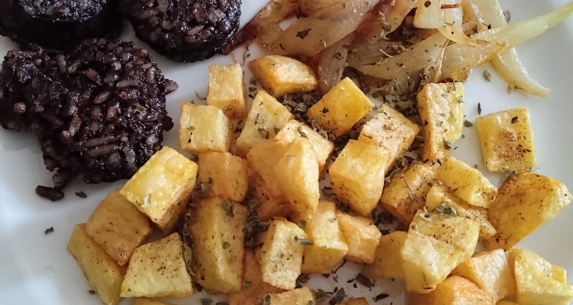 Burgos Morcilla with potatoes and onion