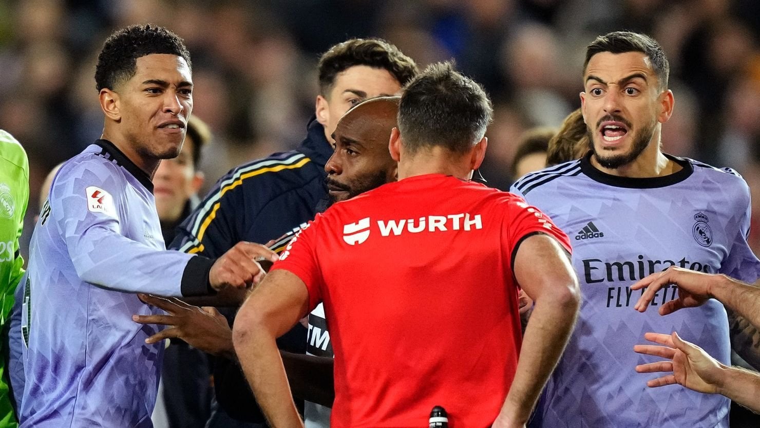 'Biggest scandal in recent years' - Real Madrid to double down on pressuring referees after Valencia draw - Football España