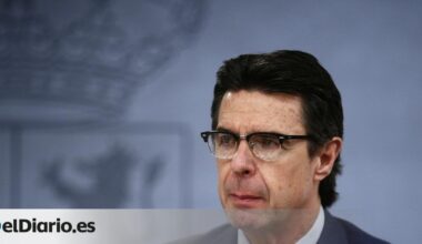 Forestalia ficha al exministro José Manuel Soria, el artífice del impuesto al sol