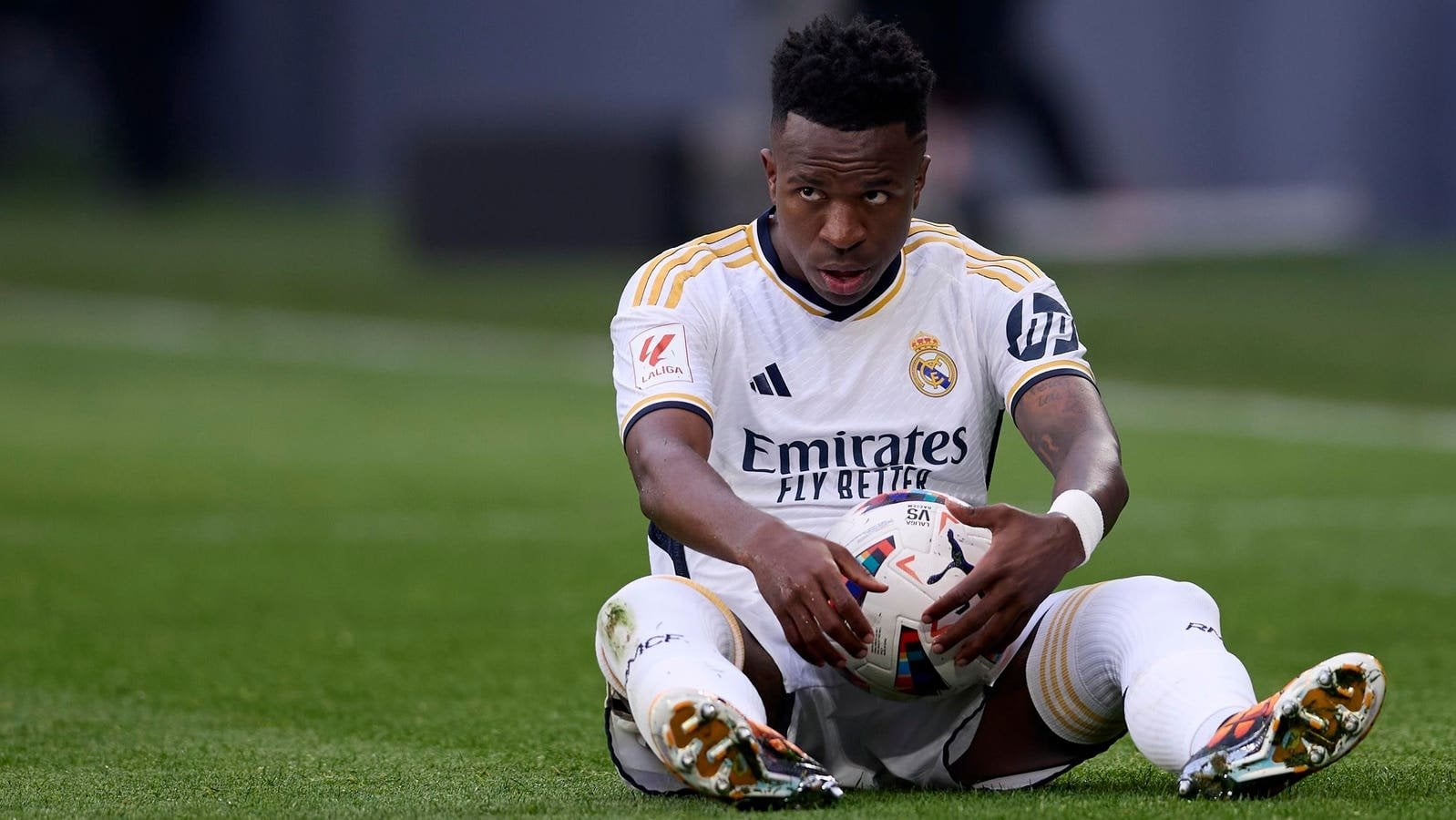 Real Madrid Locker Room Tells Vinicius Jr. To Control Behaviour