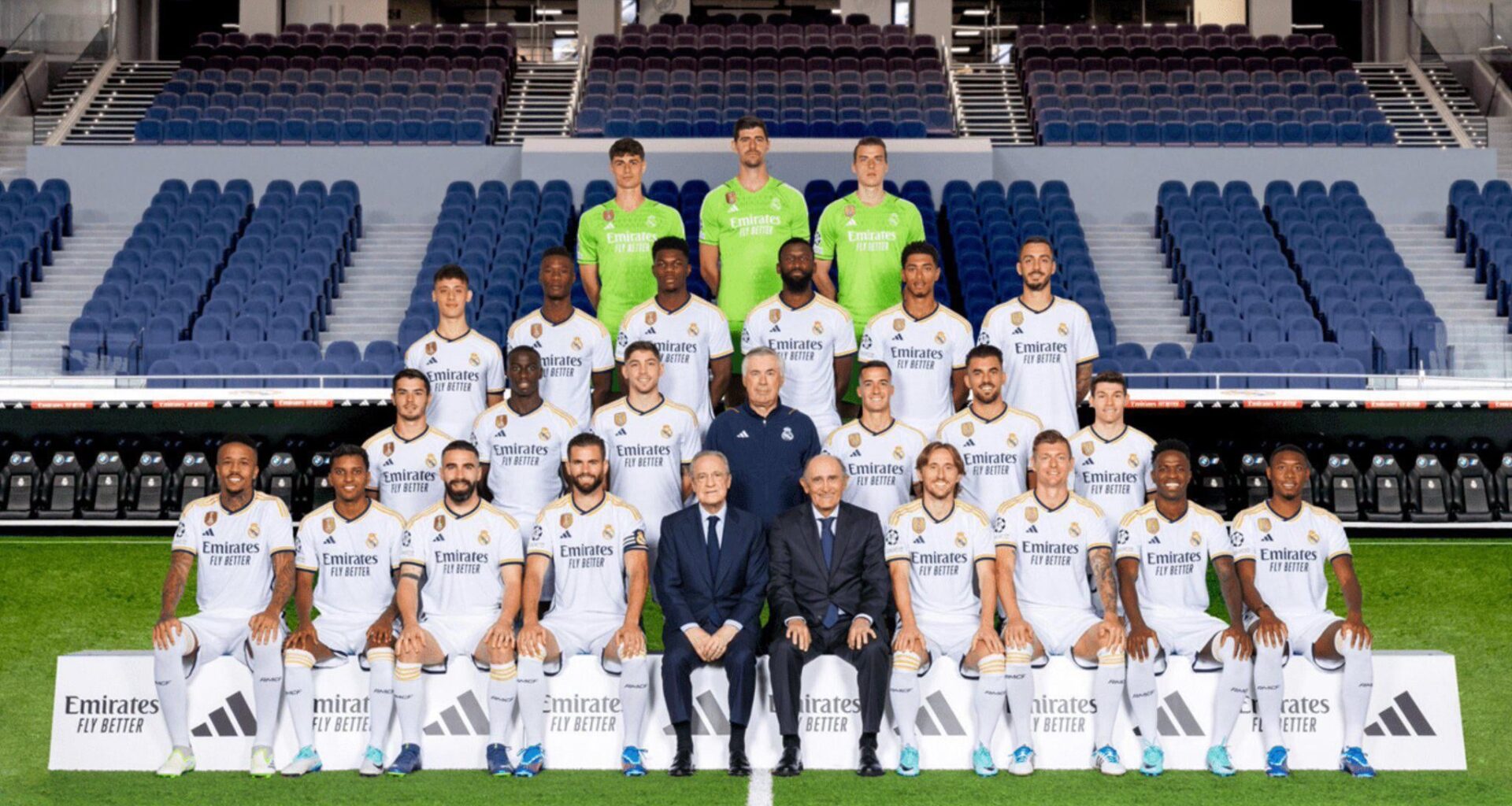 Team photo for 23/24