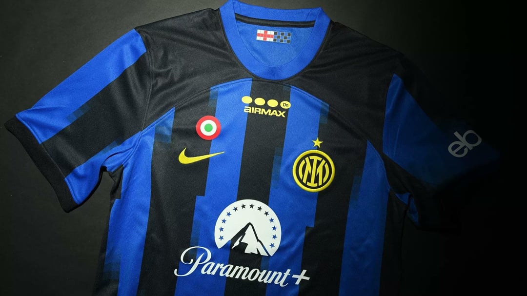 [Mari] Inter and Nike launch the special shirt dedicated to the Air Max DN. The Nerazzurri team will wear the special shirt for the Inter-Empoli match which will be played at San Siro on April 1st 2024.