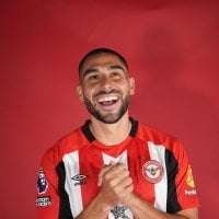 Neal Maupay (@nealmaupay_) on X: No matter what you do on the pitch to gain an advantage over your opponent, there is never an excuse for resorting to racial abuse. This kind of reaction can never be normalised and we should always speak up and fight back against discrimination 👊🏼