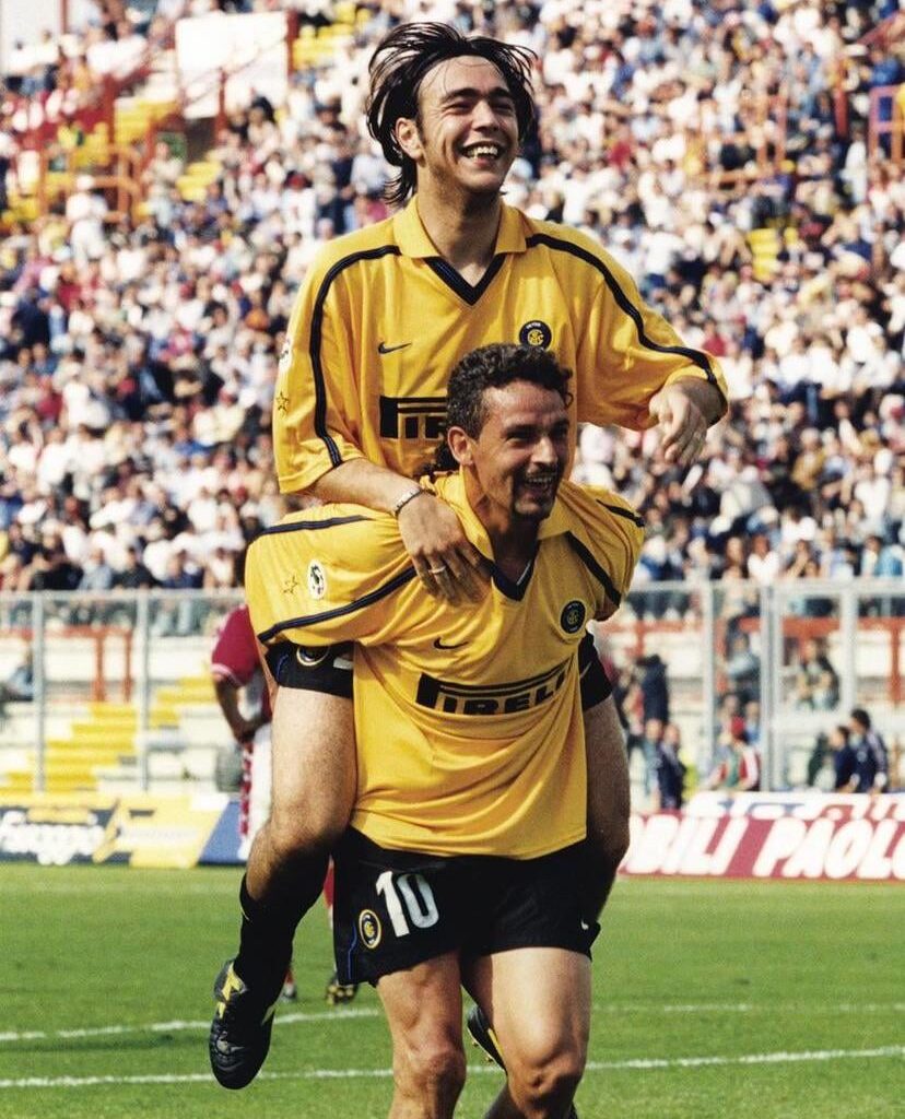 Happy Birthday, Alvaro Recoba! 🖤💙