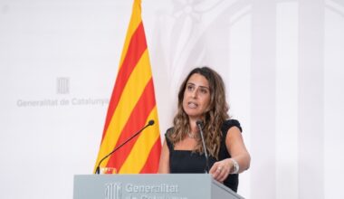 La Generalitat catalana asume el Premio Guillem Agulló tras la renuncia de Les Corts