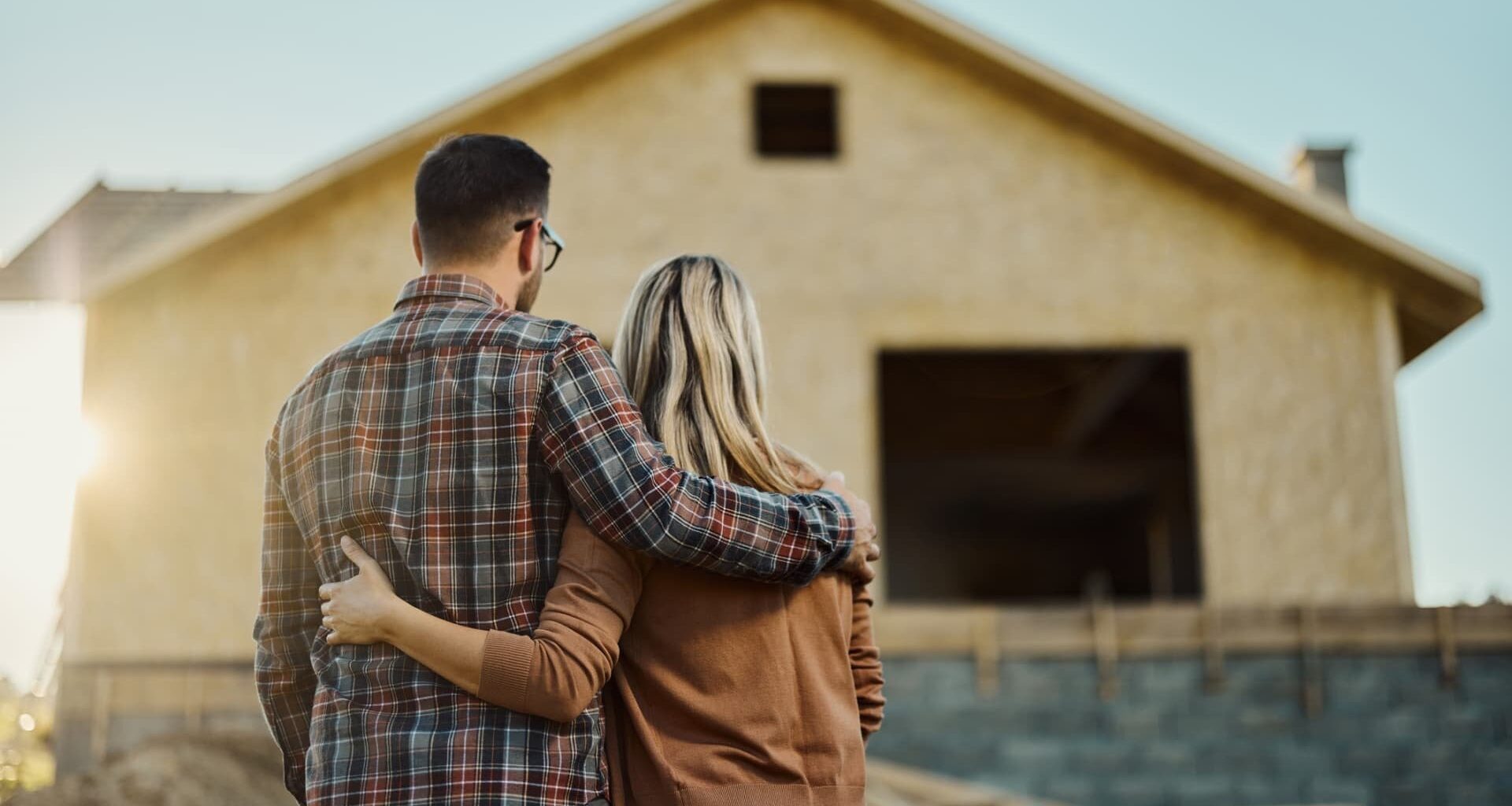 Homebuyers need to earn 80% more than in 2020 to afford a house in this market. It’s not just due to high mortgage rates