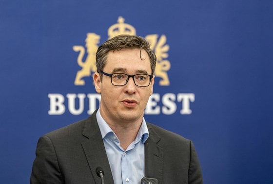 Karácsony szerint előzetesben ülő gyanúsítottaknak kínál vádalkut egy fideszes ügyvéd, ha terhelő vallomást tesznek rá