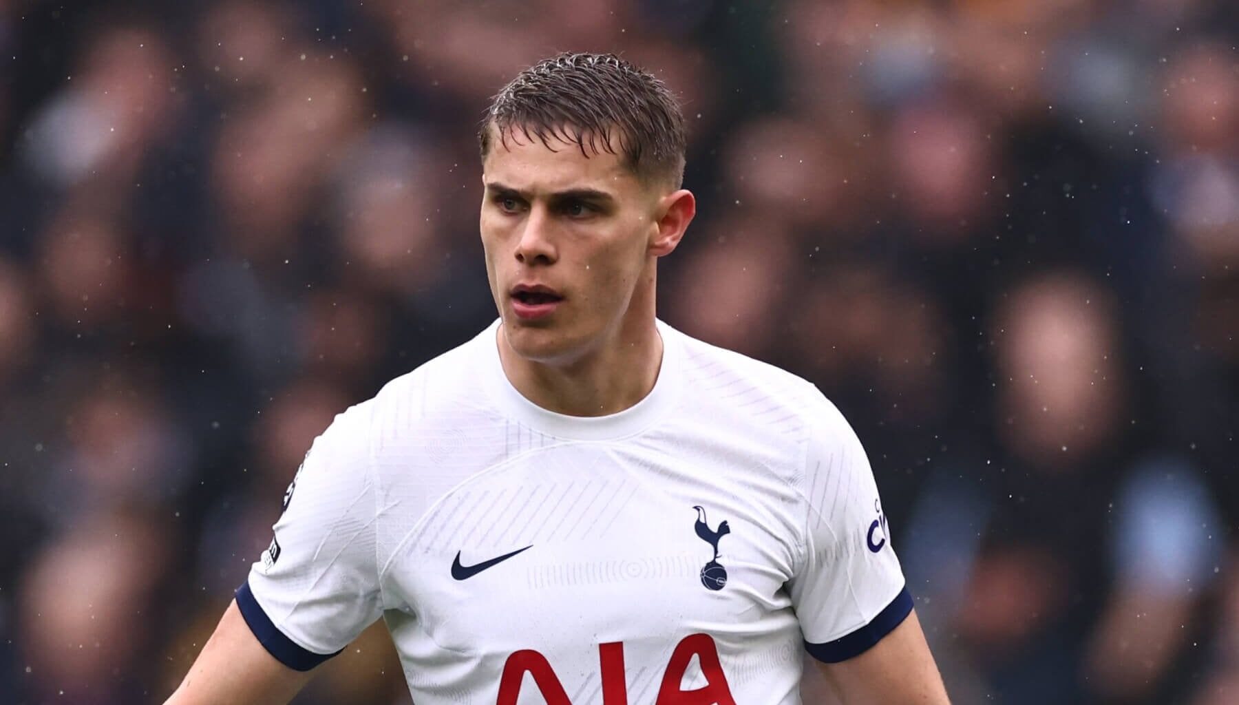 Van de Ven expected to miss Fulham match with hamstring injury