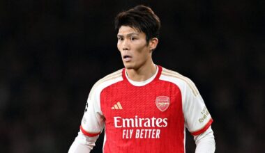 Tomiyasu signs new Arsenal contract