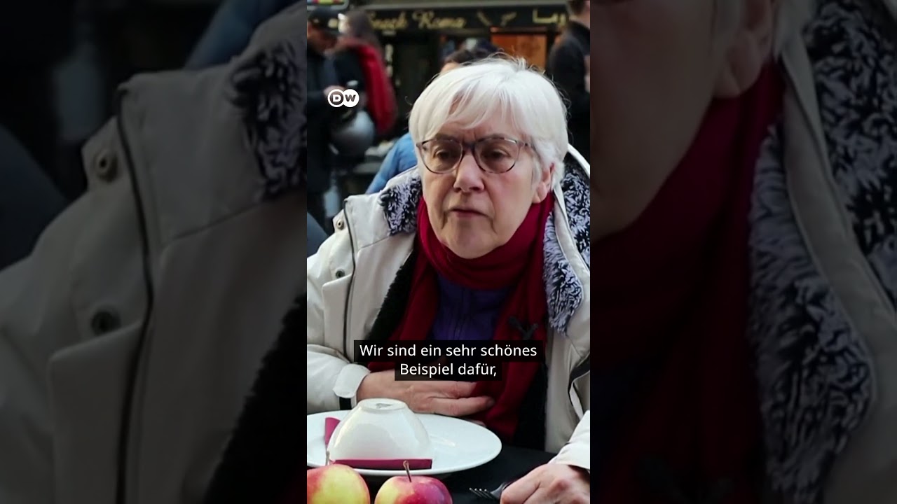 Tausende Menschen feiern im Antwerpen das Fastenbrechen und Ostern | DW Shorts