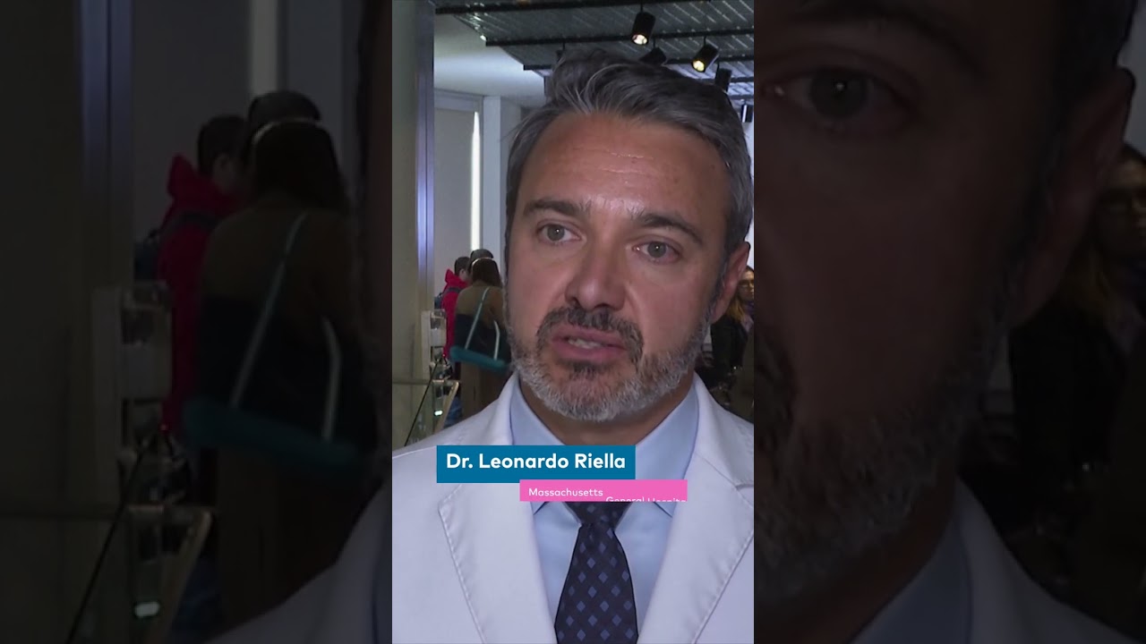 HOFFNUNGSSCHIMMER DER MEDIZIN: Erster Mensch mit Schweineniere darf Klinik verlassen | WELT #shorts