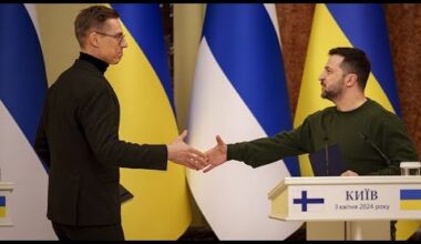 Guerre Russie-Ukraine: le Président finlandais signe en Ukraine un accord de sécurité