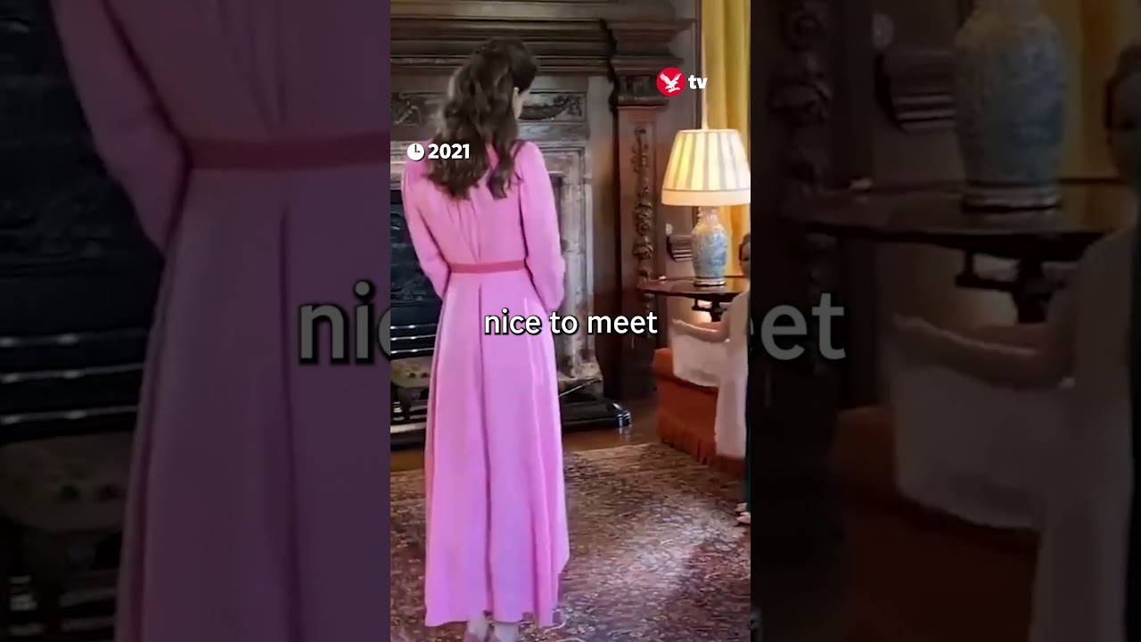 Princess of Wales wears pink to meet young girl diagnosed with cancer in resurfaced clip #shorts