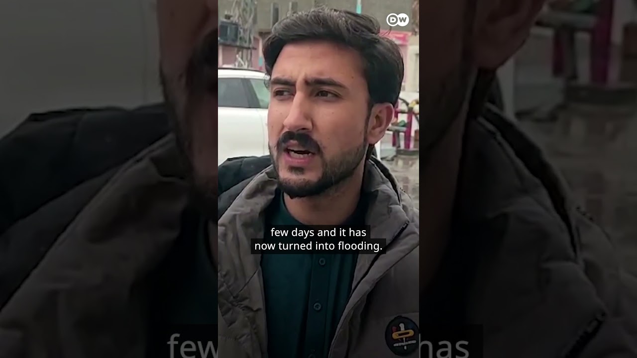 Pakistan floods wreak havoc | DW News