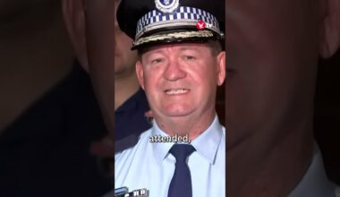 Multiple dead in Sydney shopping mall stabbing, police confirm #shorts