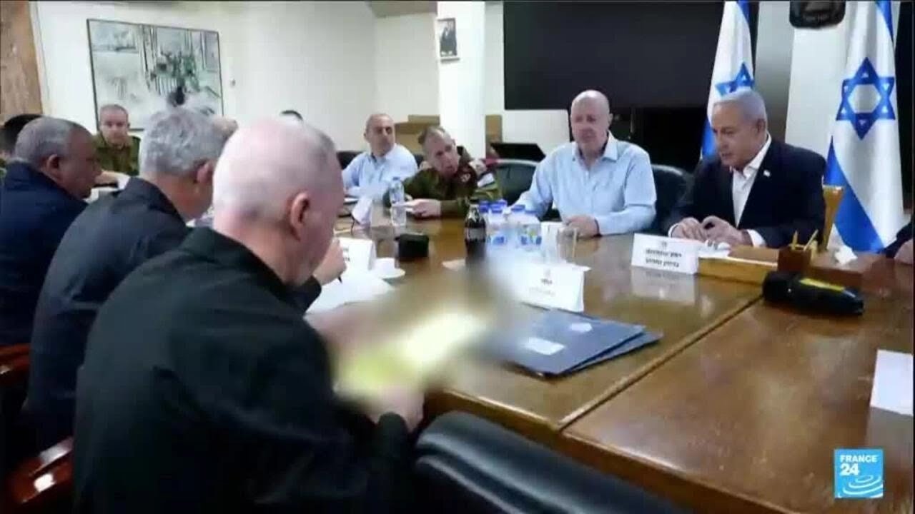 Israël : Quels scénarios possibles après l'attaque iranienne ? • FRANCE 24