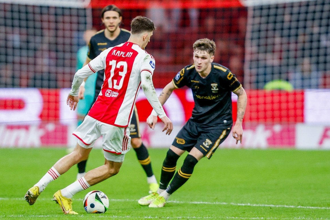 Ajax suffer next blow thanks to Ramaj error leading to late 1-1 draw against Go Ahead Eagles