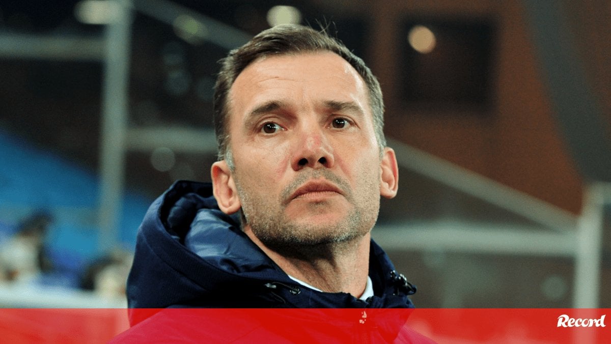 Shevchenko combate corrupção no futebol ucraniano: árbitros serão submetidos a teste do polígrafo