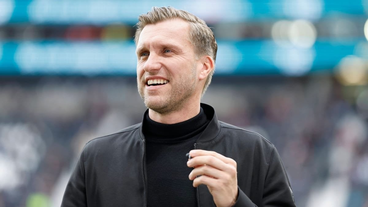 Krösche bleibt bei der SGE