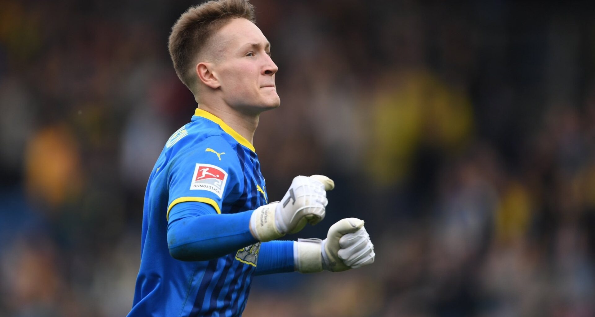 Ron-Thorben Hoffmann steht vor der Entscheidung, als Nr. 1 bei Eintracht Braunschweig zu verlängern oder im Sommer ablösefrei den nächsten Schritt zu machen!  Dem 25-Jährigen liegen Anfragen aus der 1. & 2. Bundesliga und aus dem Ausland vor
