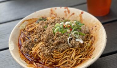 Szechuan Zajiang Noodles with Tofu in Berlin