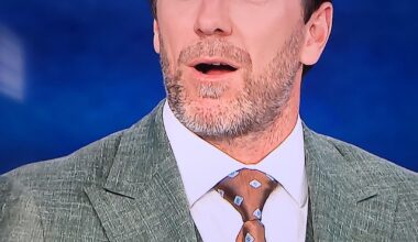 Buffon is part of the TNT intermission panel