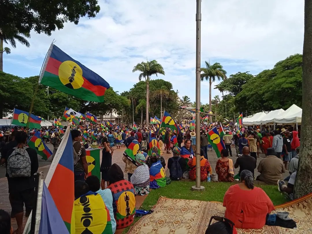 Nouvelle-Calédonie : “L’État français veut revenir sur la décolonisation”
