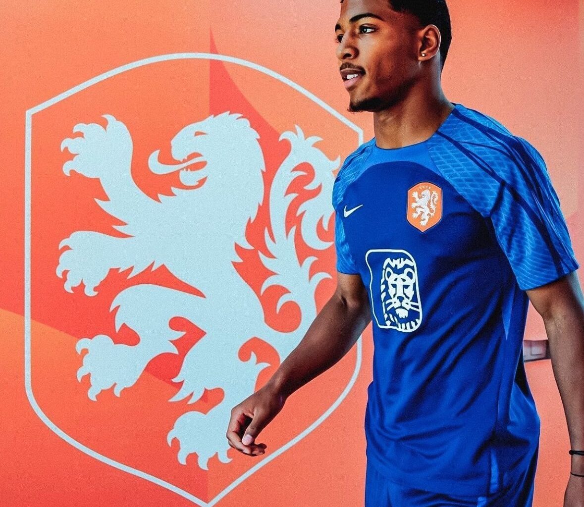 (Fabrizio Romano) Shurandy Sambo will leave PSV on a free transfer at the end of the season and will go to Burnley.