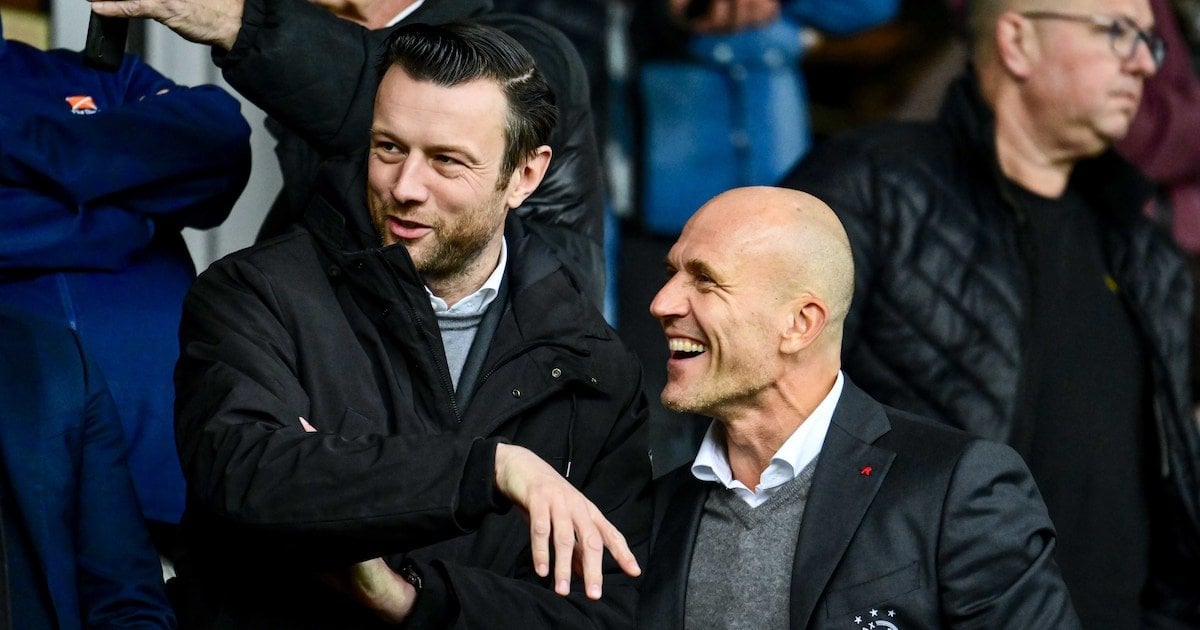 [VK] Kroes broke KNVB-rules by having Ajax shares as AZ director. KNVB to investigate.