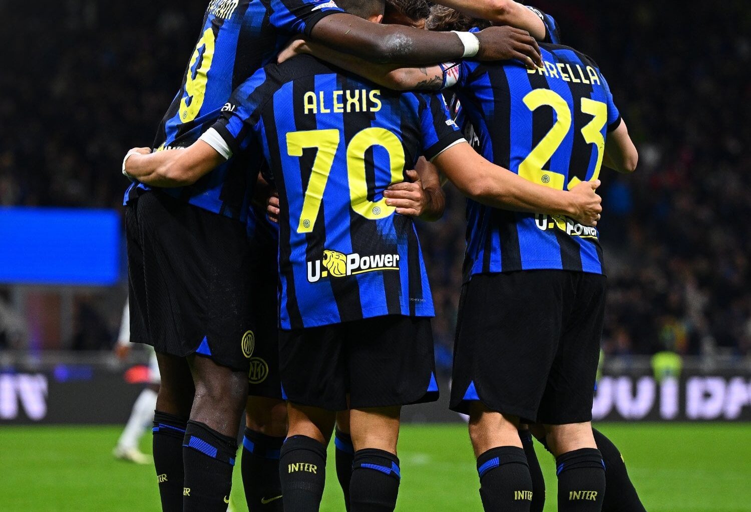 [OptaPaolo] 25 - Inter have won at least 25 of the first 30 matches played in a single Serie A championship for only the second time in their history; the only previous one was in 2006/07 (25 in that case too, with Roberto Mancini on the bench). Supremacy.