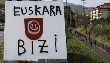 Elecciones vascas 2024: En los pueblos donde el 90% de los vecinos habla en euskera y los niños no saben castellano