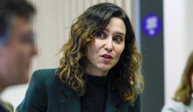 El Gobierno de Ayuso se involucra en la defensa del novio de la presidenta: envía información sobre un supuesto ciberataque a los abogados de Alberto González
