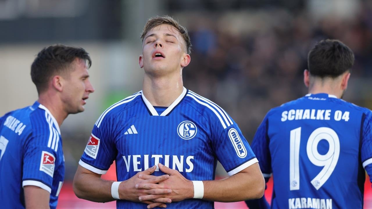 Schalke wendet Pleite in Elversberg ab