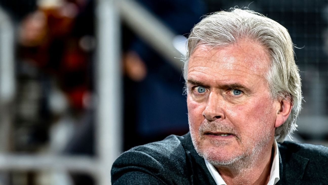 Reijntjes fears that Vitesse will no longer exist next season: "That chance is quite high"