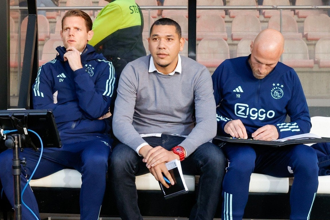 Hedwiges Maduro and Rick Kruys on Almere City’s shortlist to become the new manager if current manager Pastoor leaves.
