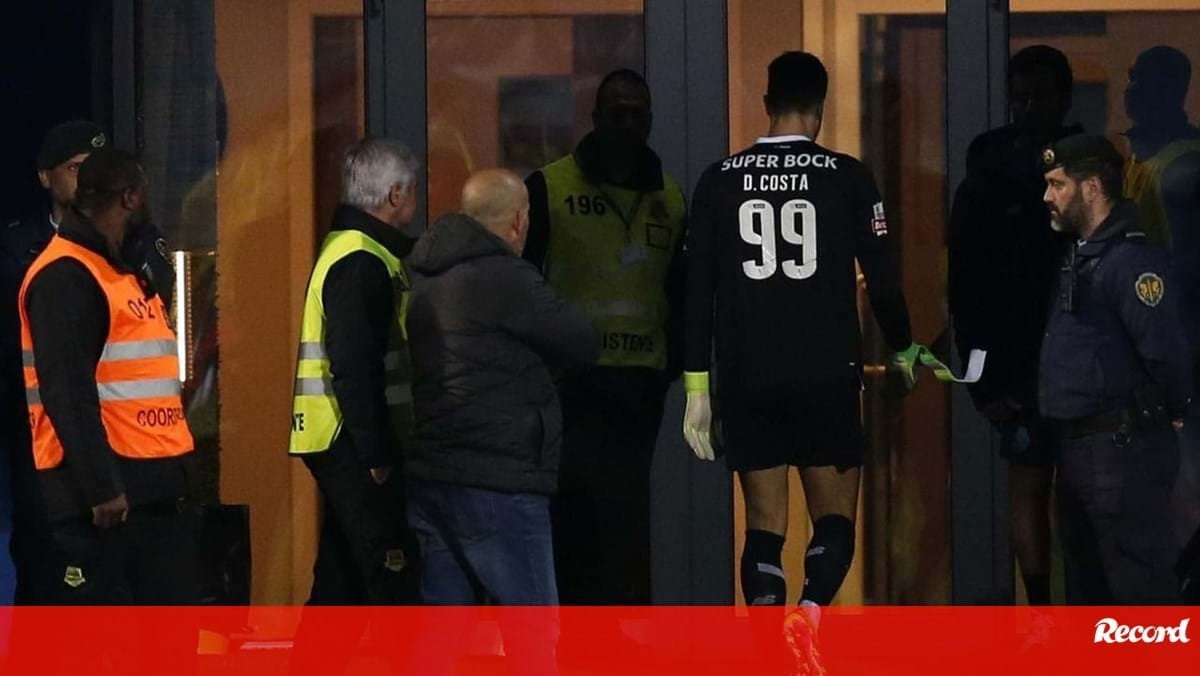 Socos e pontapés contra porta: CD abre processos disciplinares a Diogo Costa e Francisco Conceição