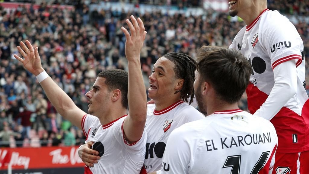 Bozdogan header gives FC Utrecht a 2-1 win against Go Ahead Eagles in injury time