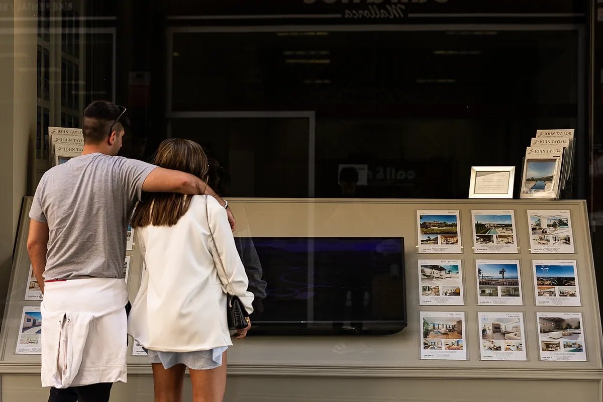 Los jóvenes no tendrán vivienda... ni riqueza: el alquiler cierra la llave para acumular ahorro en España