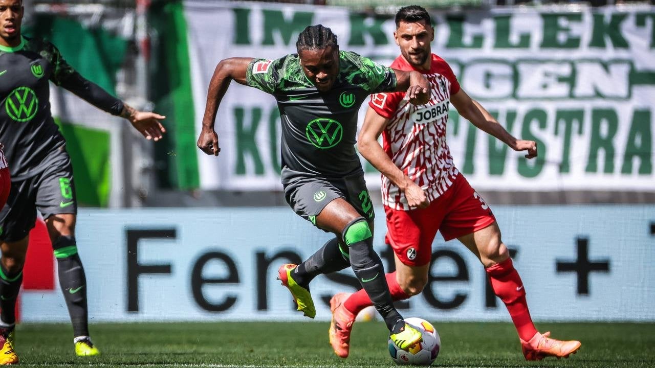 Sehenswerte Tore: Wolfsburg dreht in Überzahl Partie in Freiburg