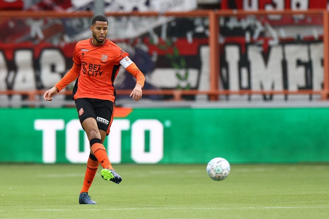 FC Volendam defender Xavier Mbuyamba explains long period of absence due to cardiac arrhythmia