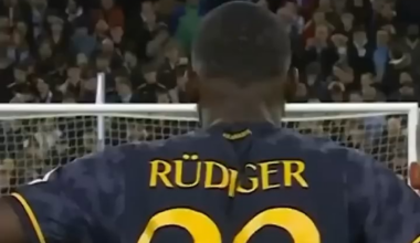 Rudiger telling lunin which way to dive for kovavic penalty