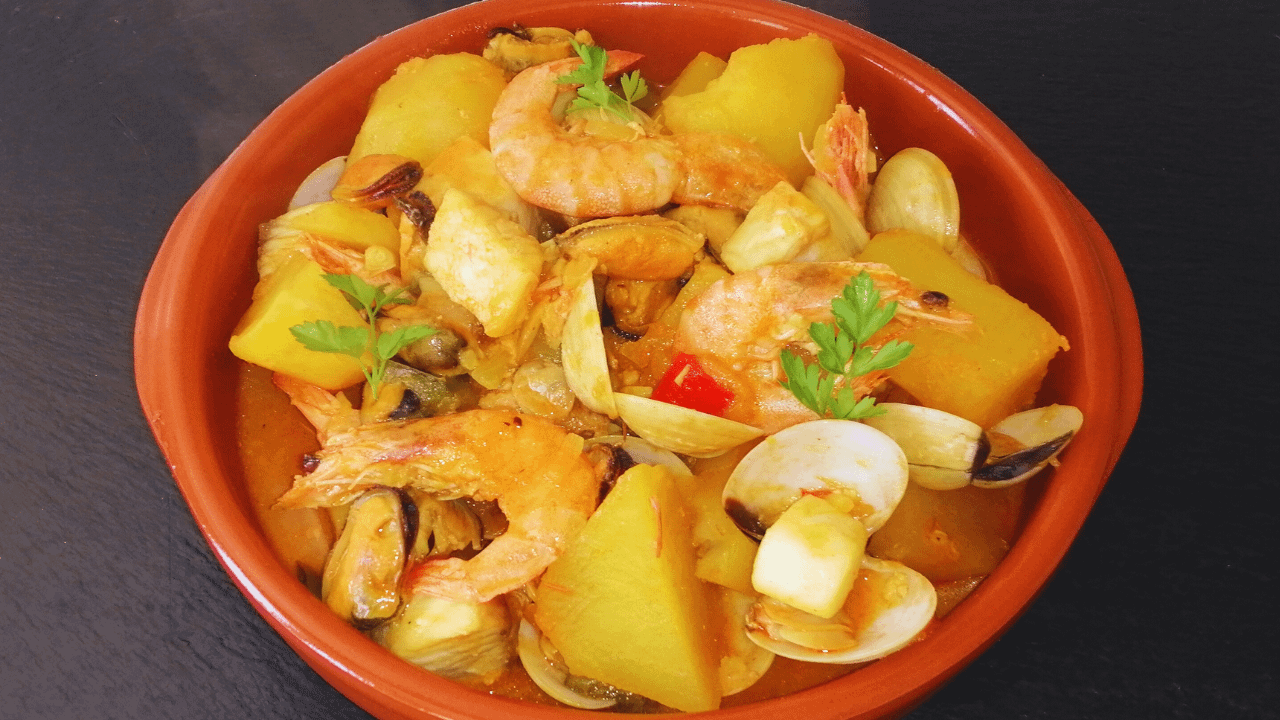 Stewed Potatoes and Seafood