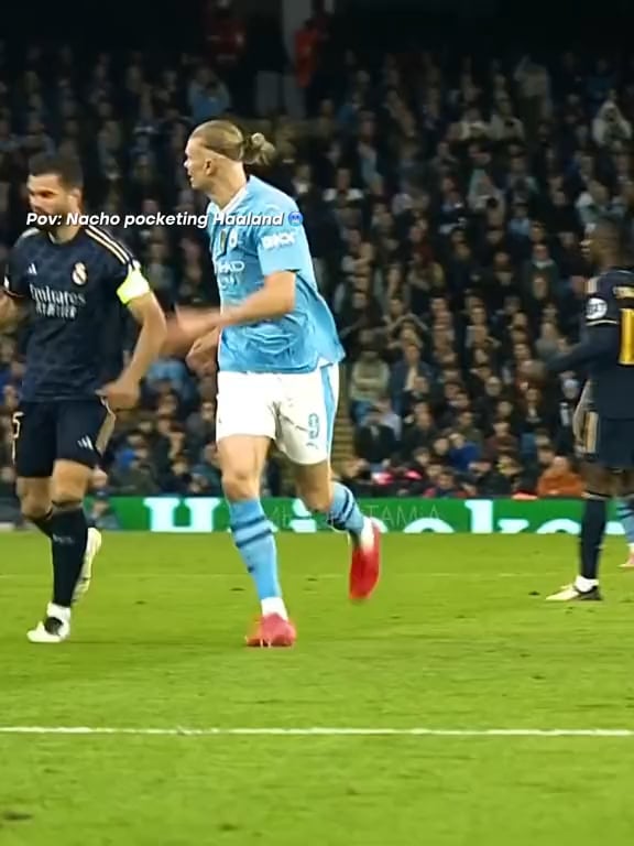 Nacho pocketing Haaland