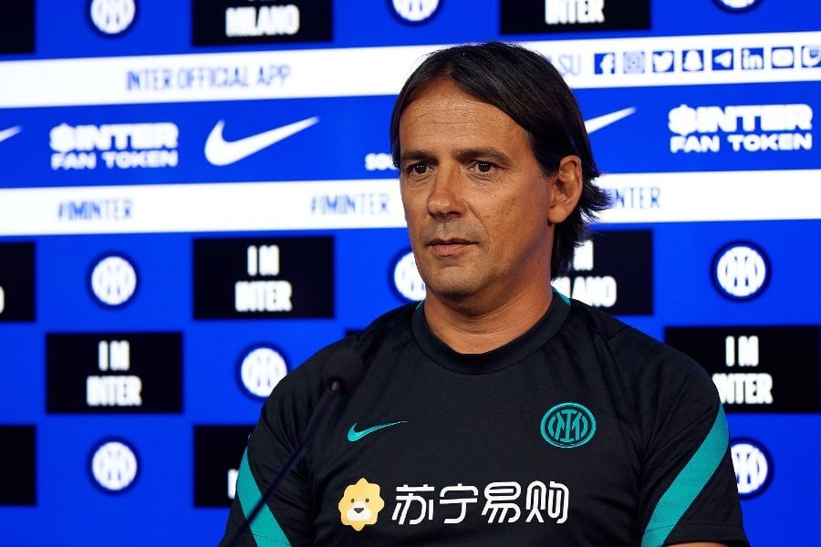 [Guarro] Simone Inzaghi will not speak in the post match press conference because he lost his voice. In his place his assistant, Massimiliano Farris.