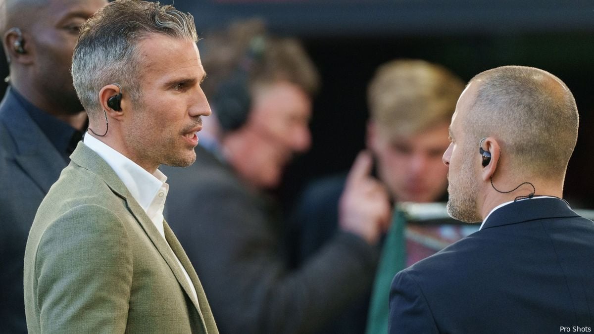 [OmropFryslan] 'SC Heerenveen spoke to Van Persie about possible role as head coach'