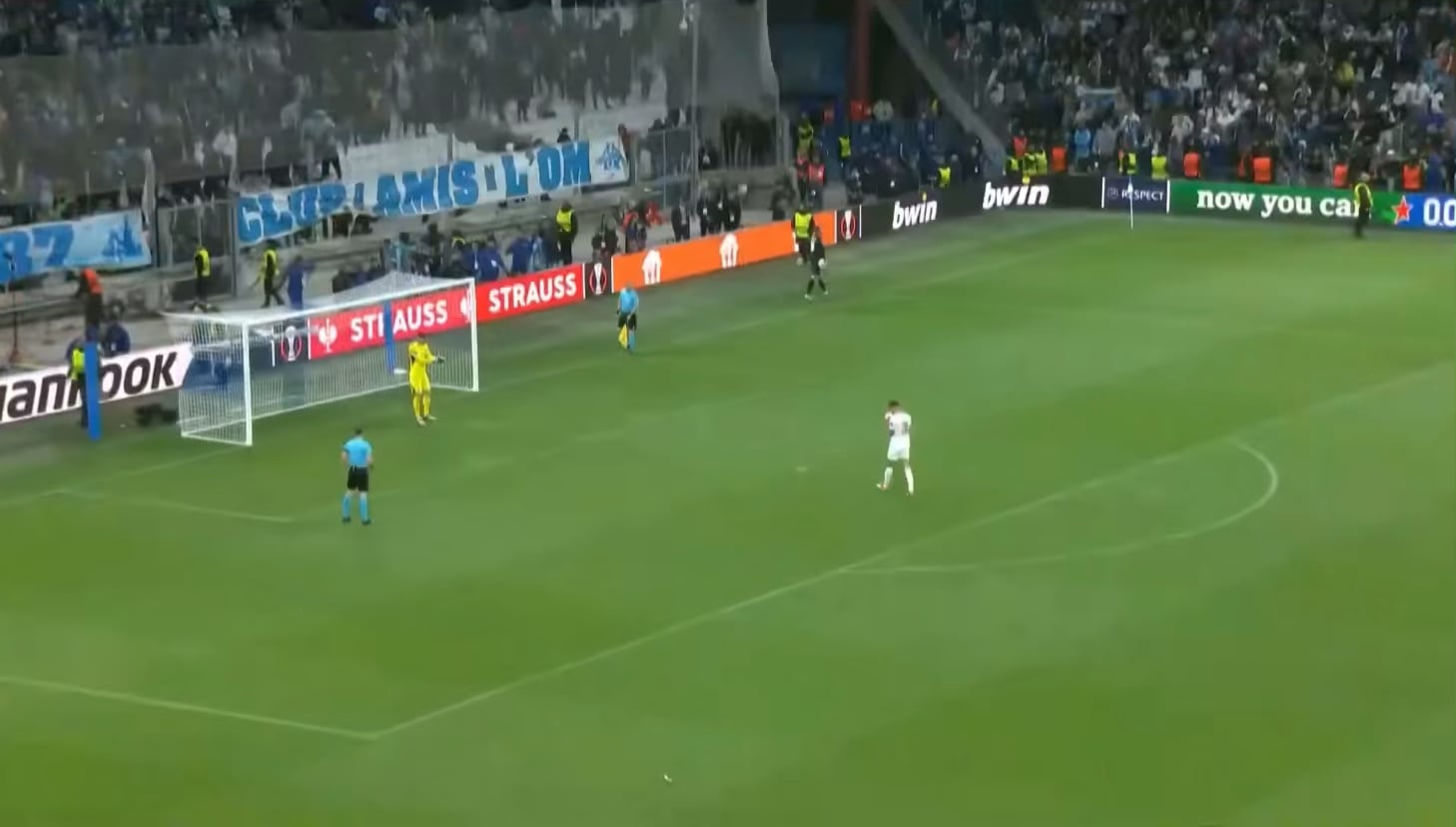 [Loan Watch] Marseille and Benfica went to a penalty shootout today in the UEL quarterfinals. Joaquin Correa took the first penalty and scored. OM ended up winning and now will face Atalanta in the semifinals.